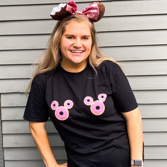 🍩Disney Mickey Donut Tee - Picture 3 of 6
